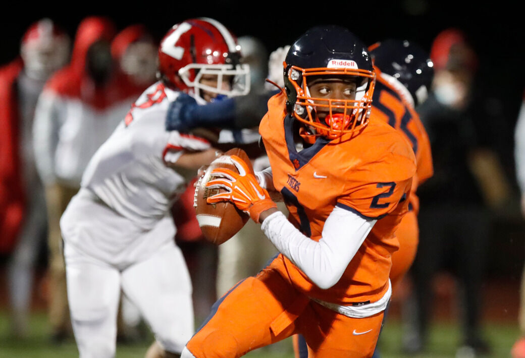 Bennett Lancaster Football
